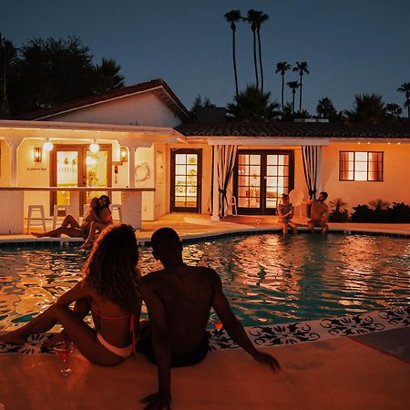 Отель Natural Palm Springs Escape Poolside Plus Downtown Экстерьер фото
