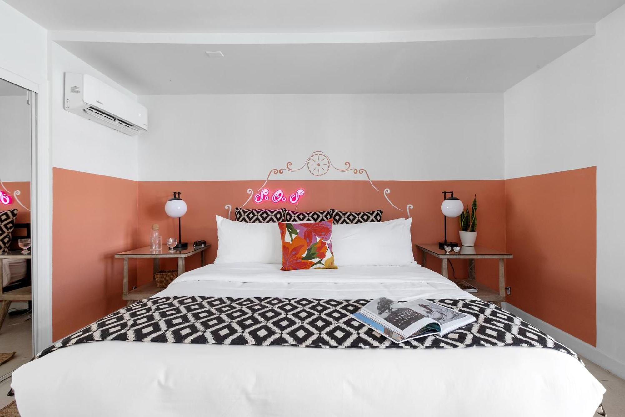 Отель Natural Palm Springs Escape Poolside Plus Downtown Экстерьер фото