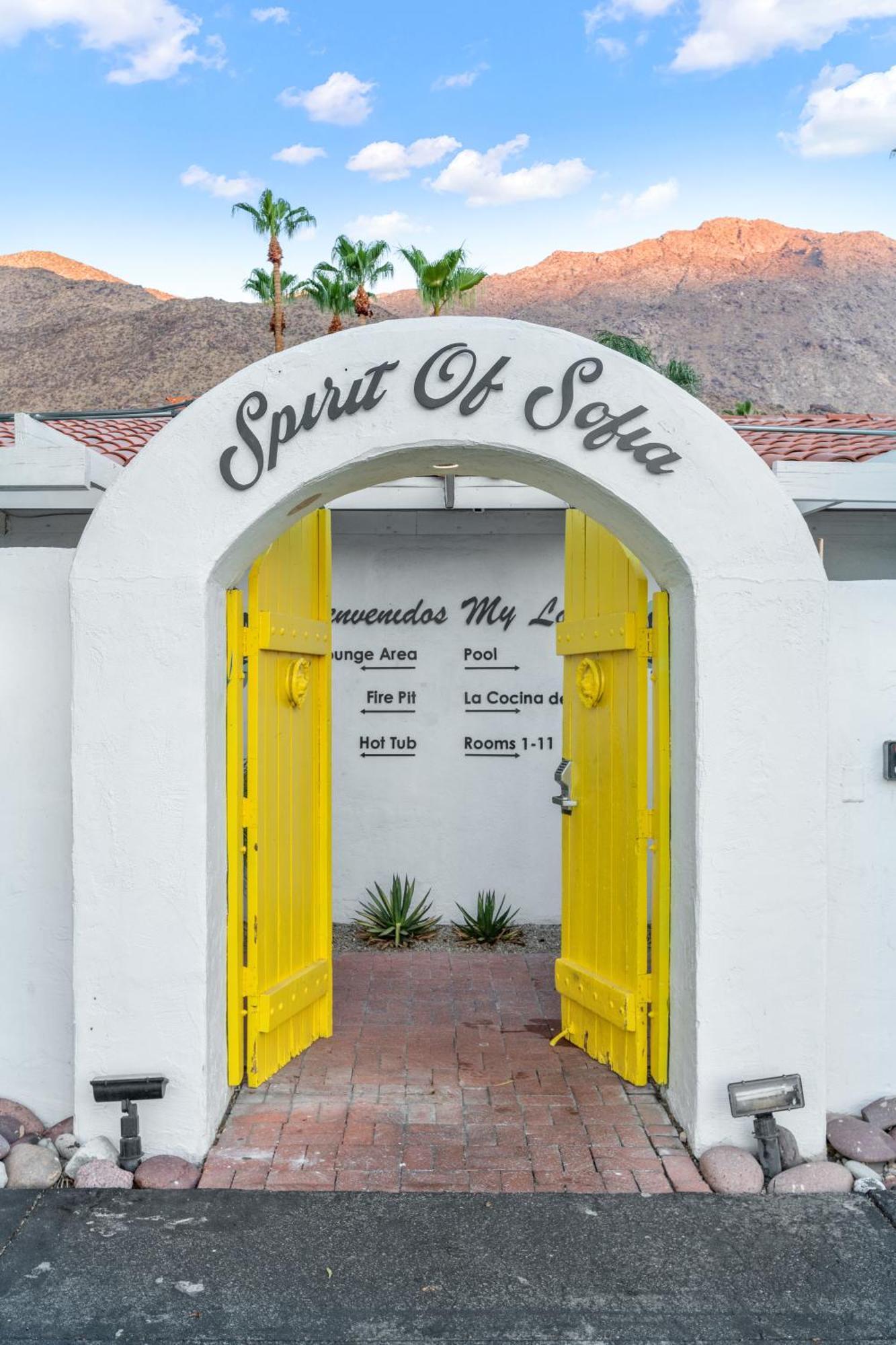 Отель Natural Palm Springs Escape Poolside Plus Downtown Экстерьер фото