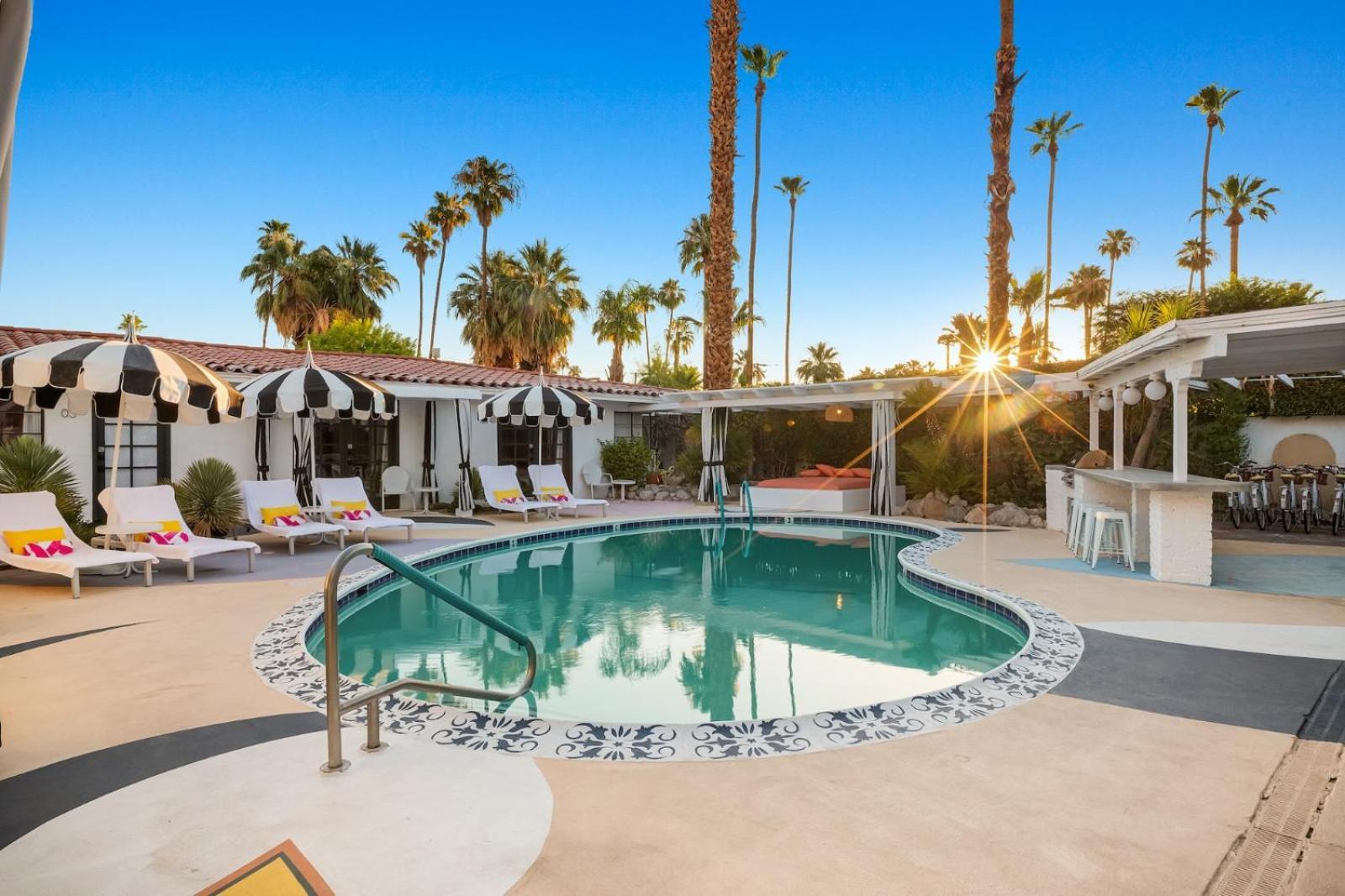 Отель Natural Palm Springs Escape Poolside Plus Downtown Экстерьер фото
