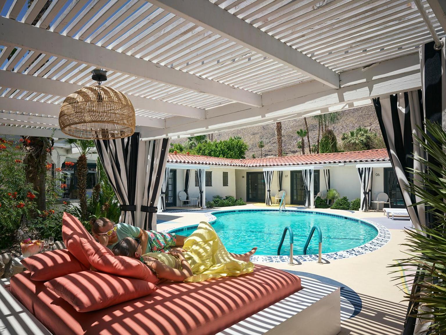 Отель Natural Palm Springs Escape Poolside Plus Downtown Экстерьер фото