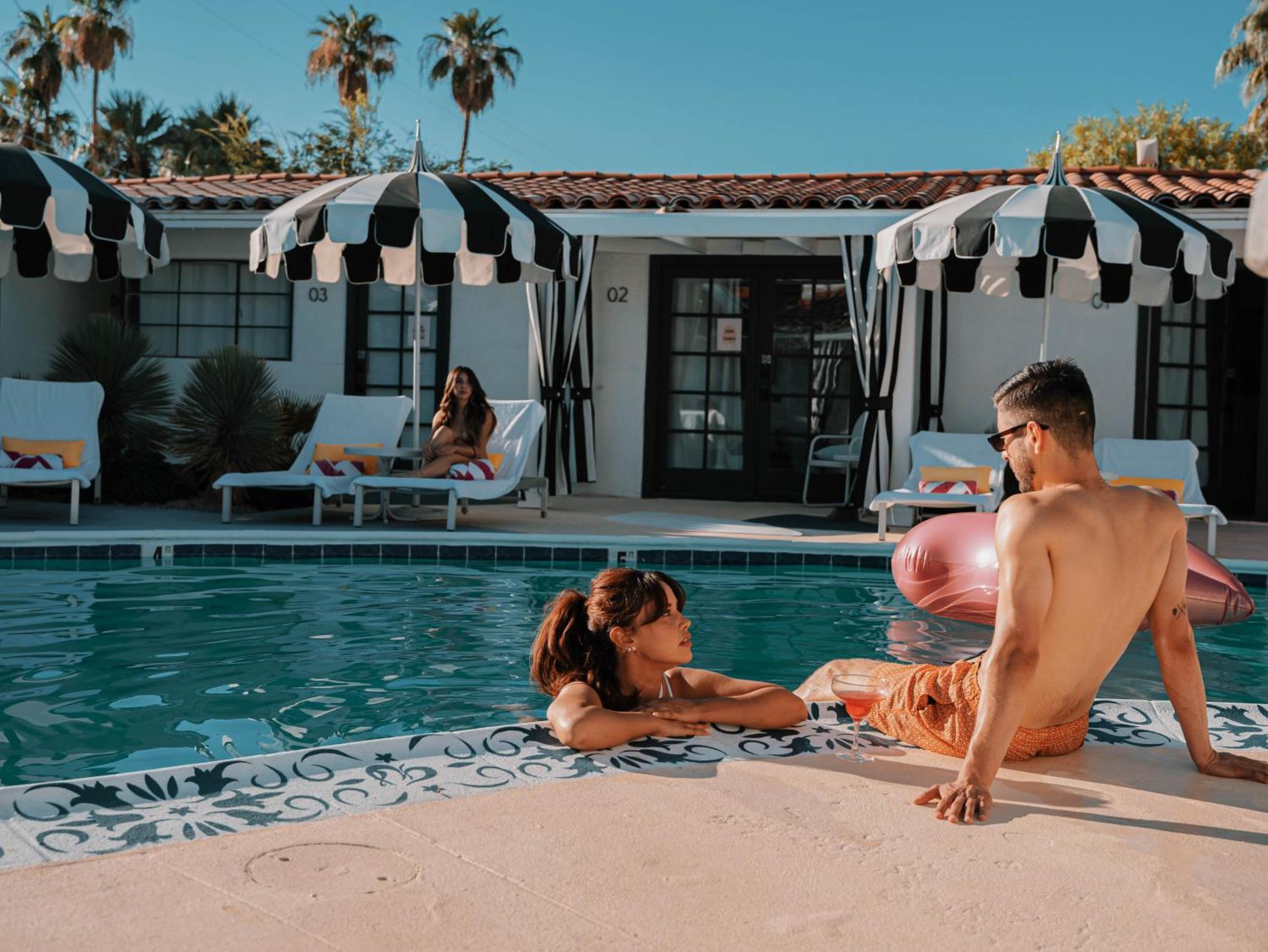 Отель Natural Palm Springs Escape Poolside Plus Downtown Экстерьер фото